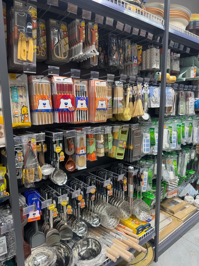 从客户到朋友 以信任为桥，感恩一路同行